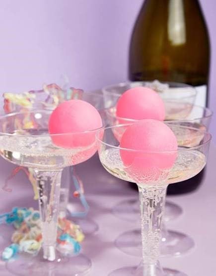 Prosecco Pong Party Game